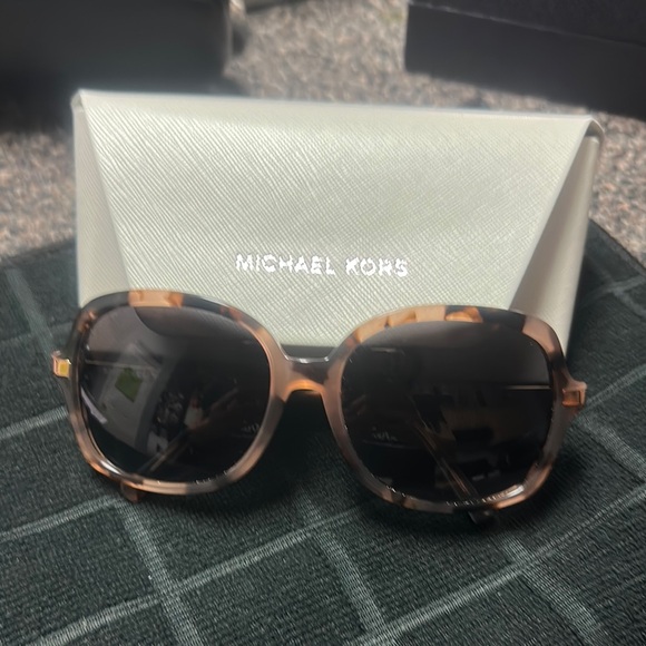 Michael Kors Tortoise Shell Sunglasses - Picture 1 of 2